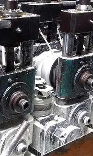 Óleo para guias e barramentos Óleo para guias e barramentos